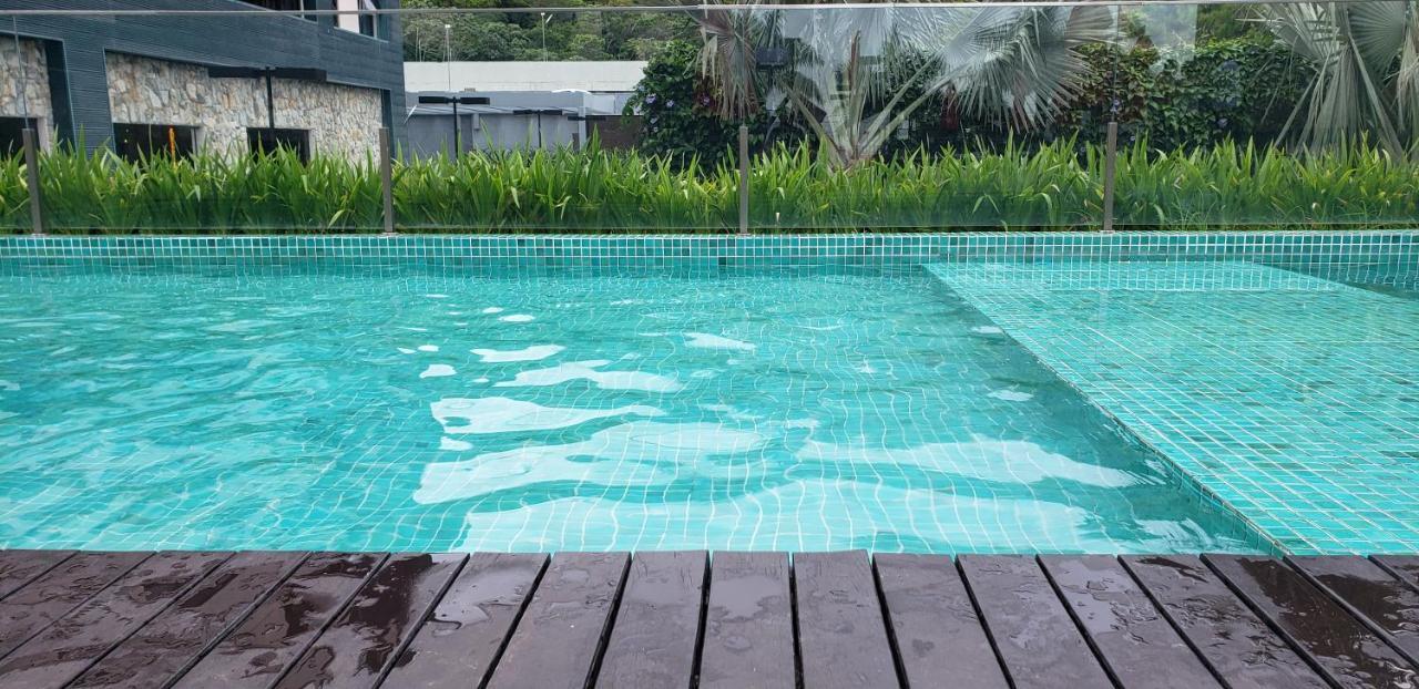 Appartement Loft na Praia Brava com piscina panorâmica à Itajaí Extérieur photo